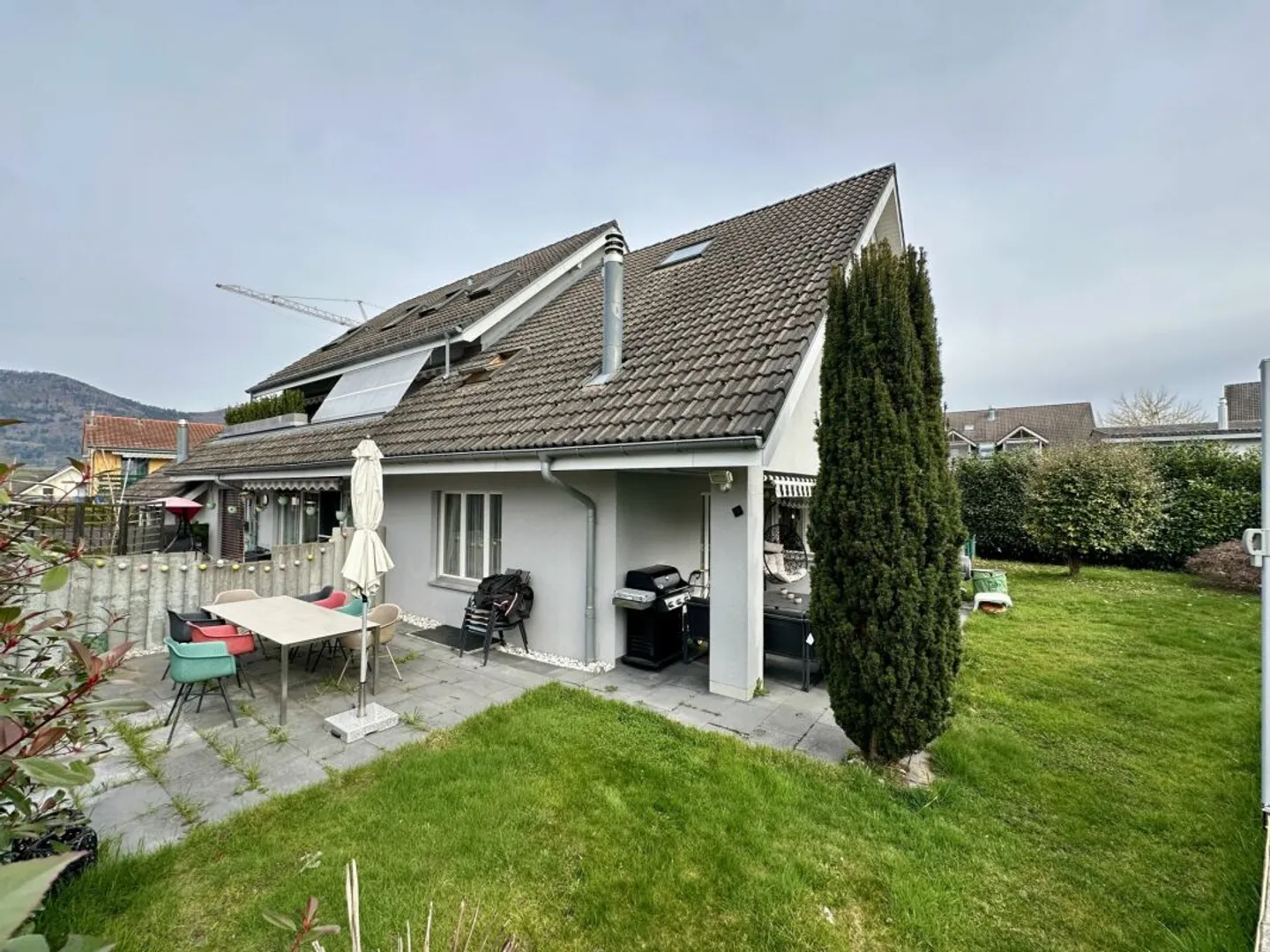 Dreamlike Corner House in Central Location - Your New Home Awaits You! - Photo 2 of 15