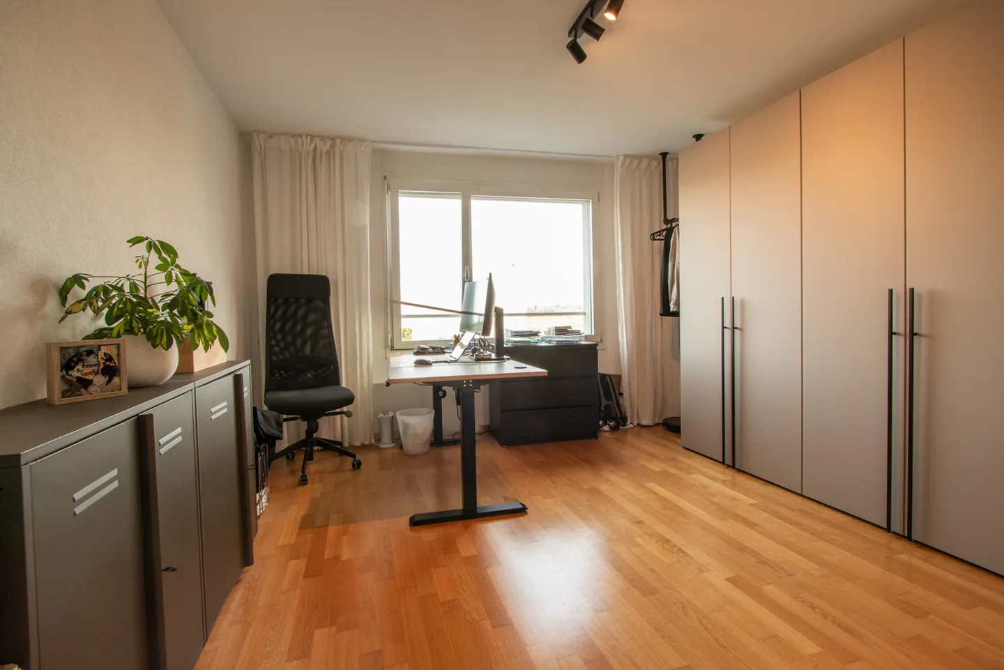 Bonheur de vivre à Morat - moderne, lumineux et central - Photo 7 sur 8