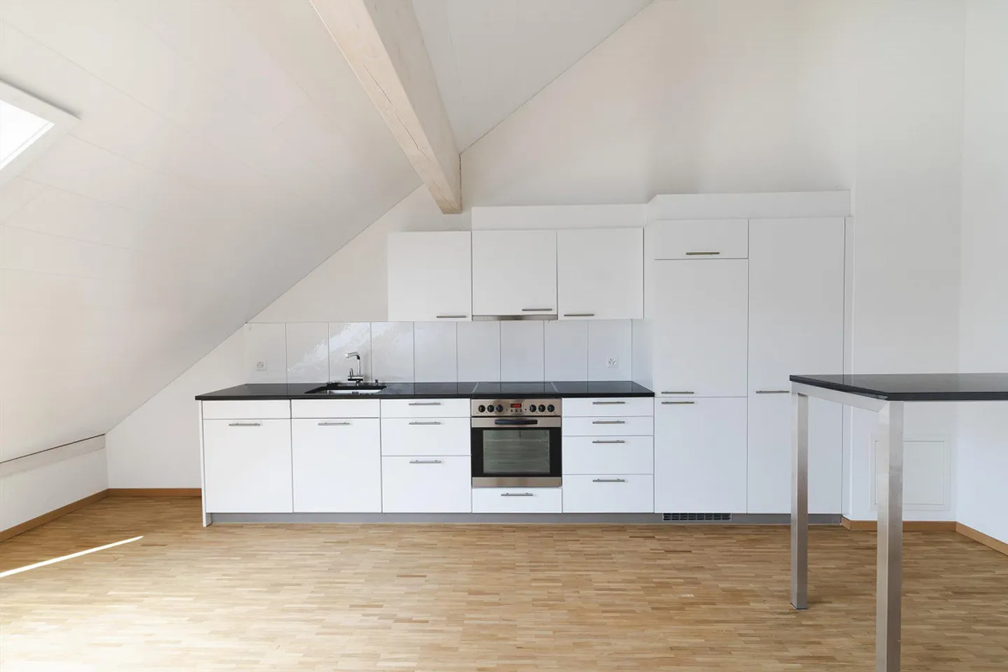 Appartement moderne de 3,5 pièces à louer à Tübach - Photo 3 sur 9