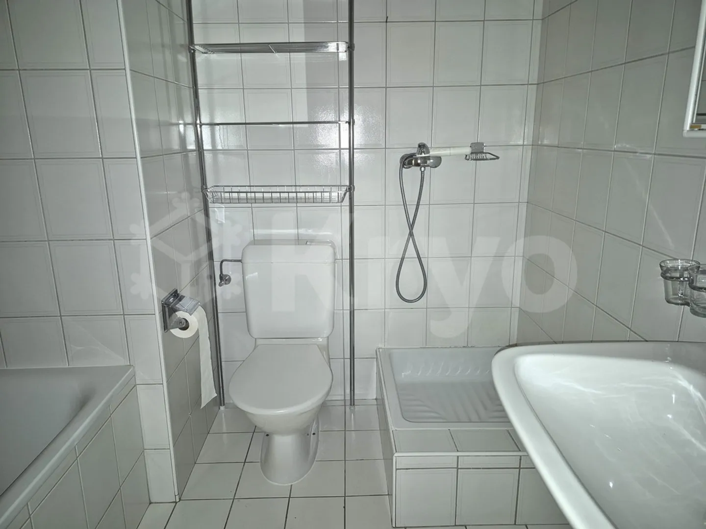 SION - CENTER / 4.5 ROOM APARTMENT WITH BALCONY - Photo 8 of 11