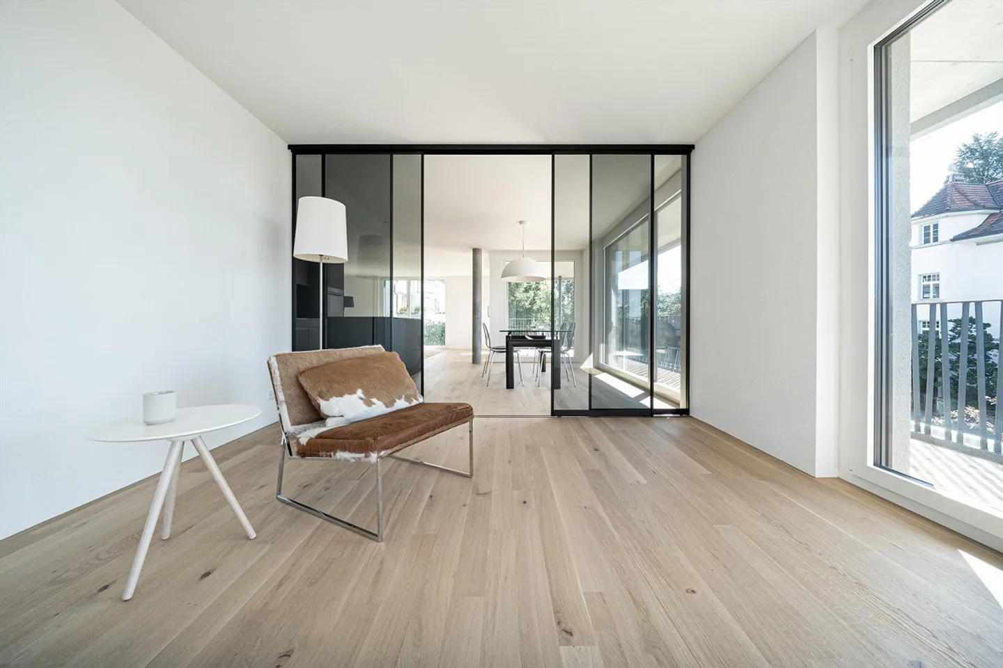 4.5-Zi. Etagenwohnung mit Sonnenterrasse und stilvollem Innenausbau - Foto 7 von 14