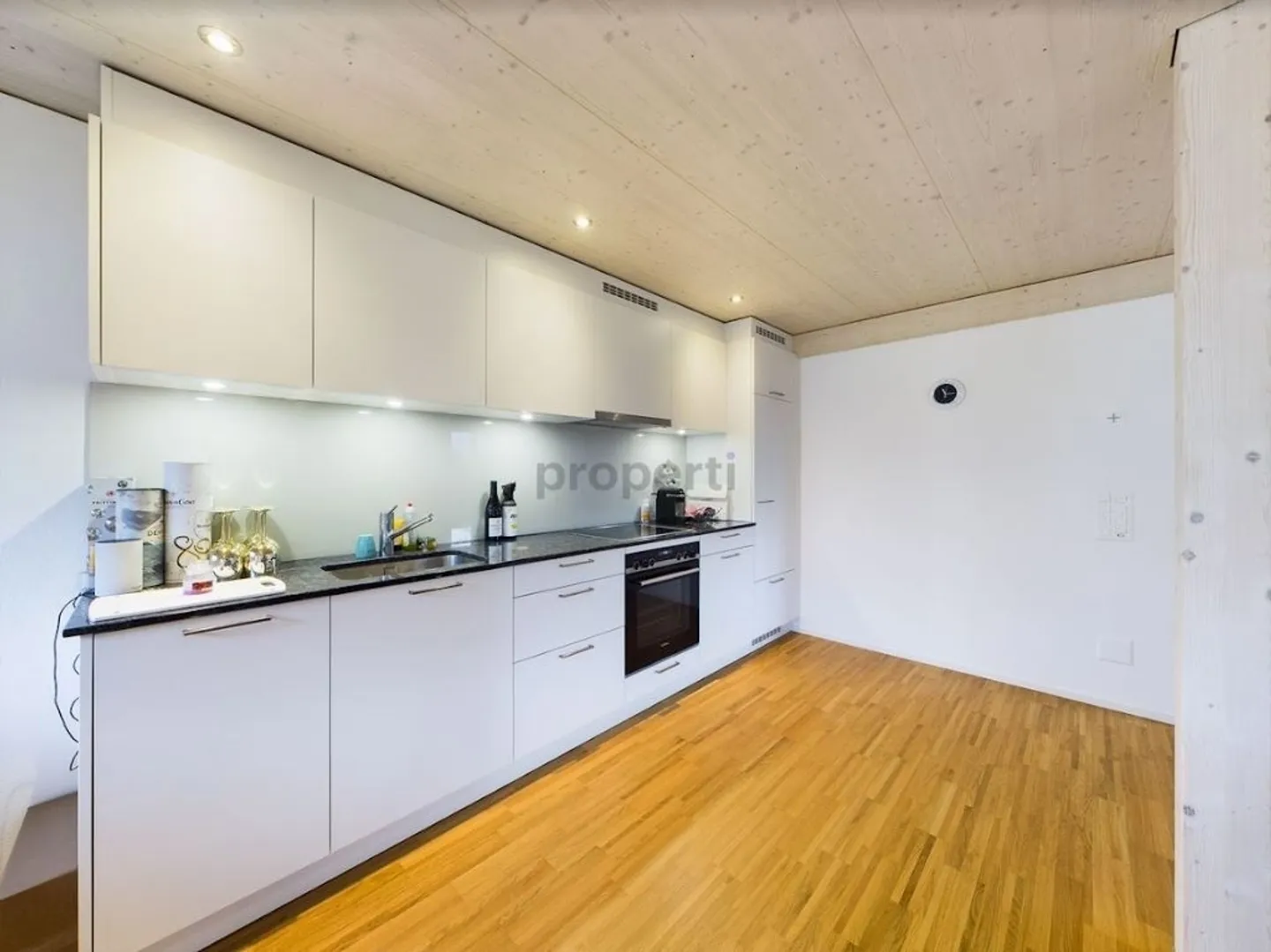 Elegante appartamento 2 locali ad Arth - Foto 2 di 8