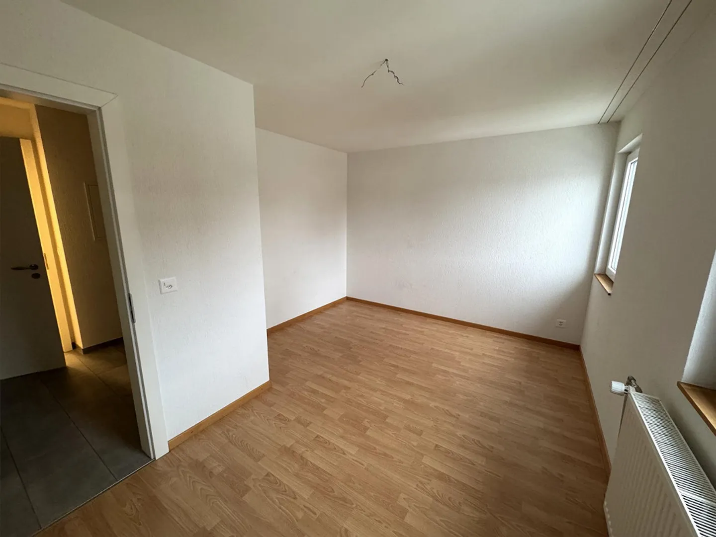 Charming 3.5-room apartment - Photo 3 of 6