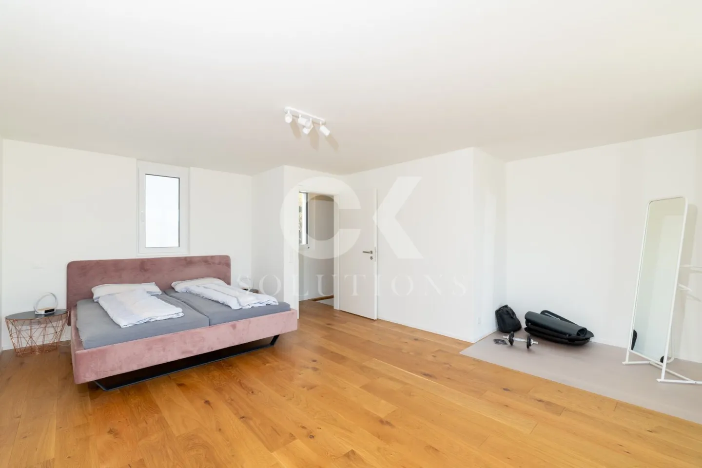 Une maison, de nombreuses possibilités - y compris un appartement séparé ! - Photo 7 sur 13