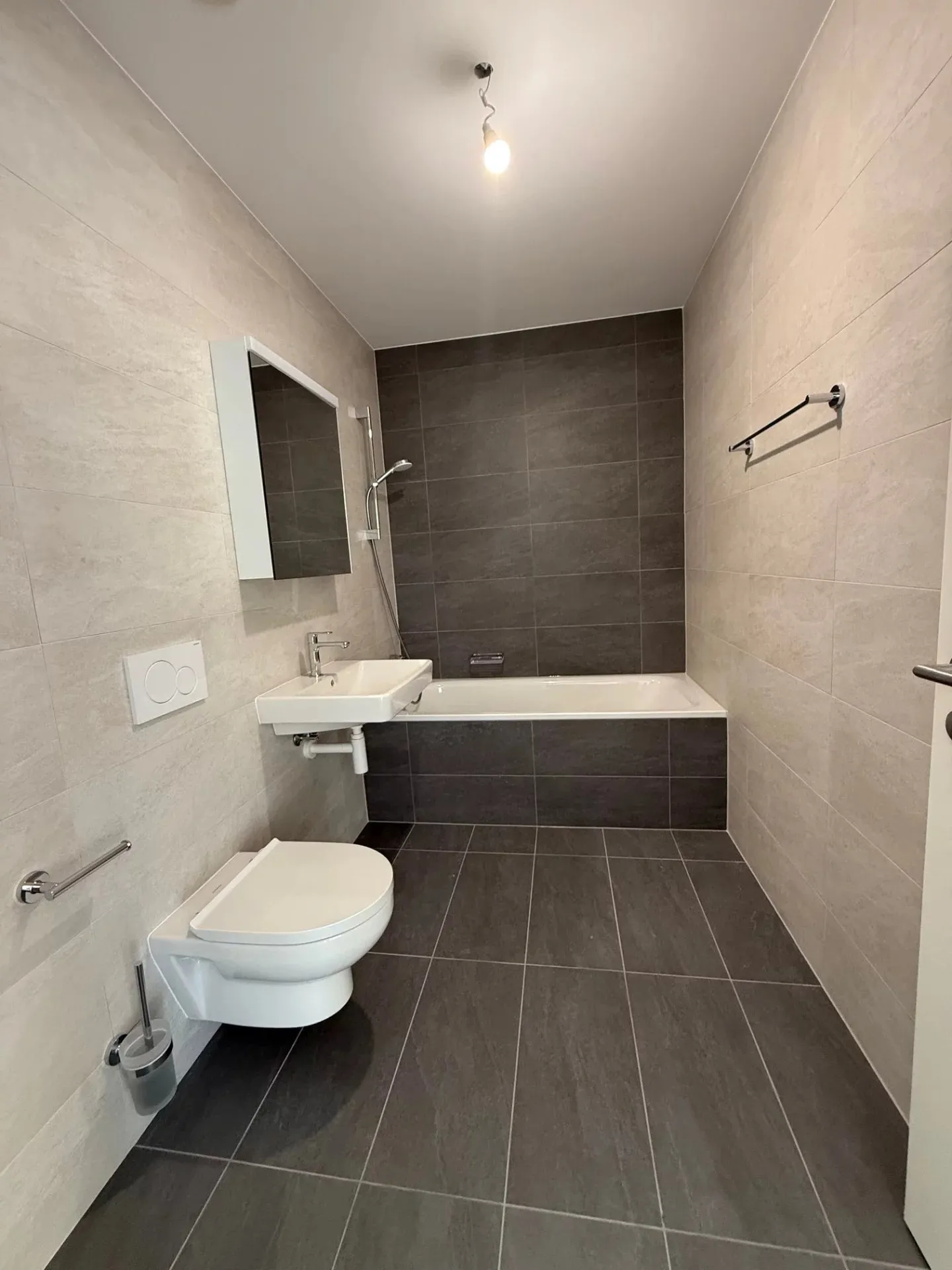 Available immediately - Magnificent 2.5 room apartment, 72 m² - Sion - Green Pa - Photo 6 of 13