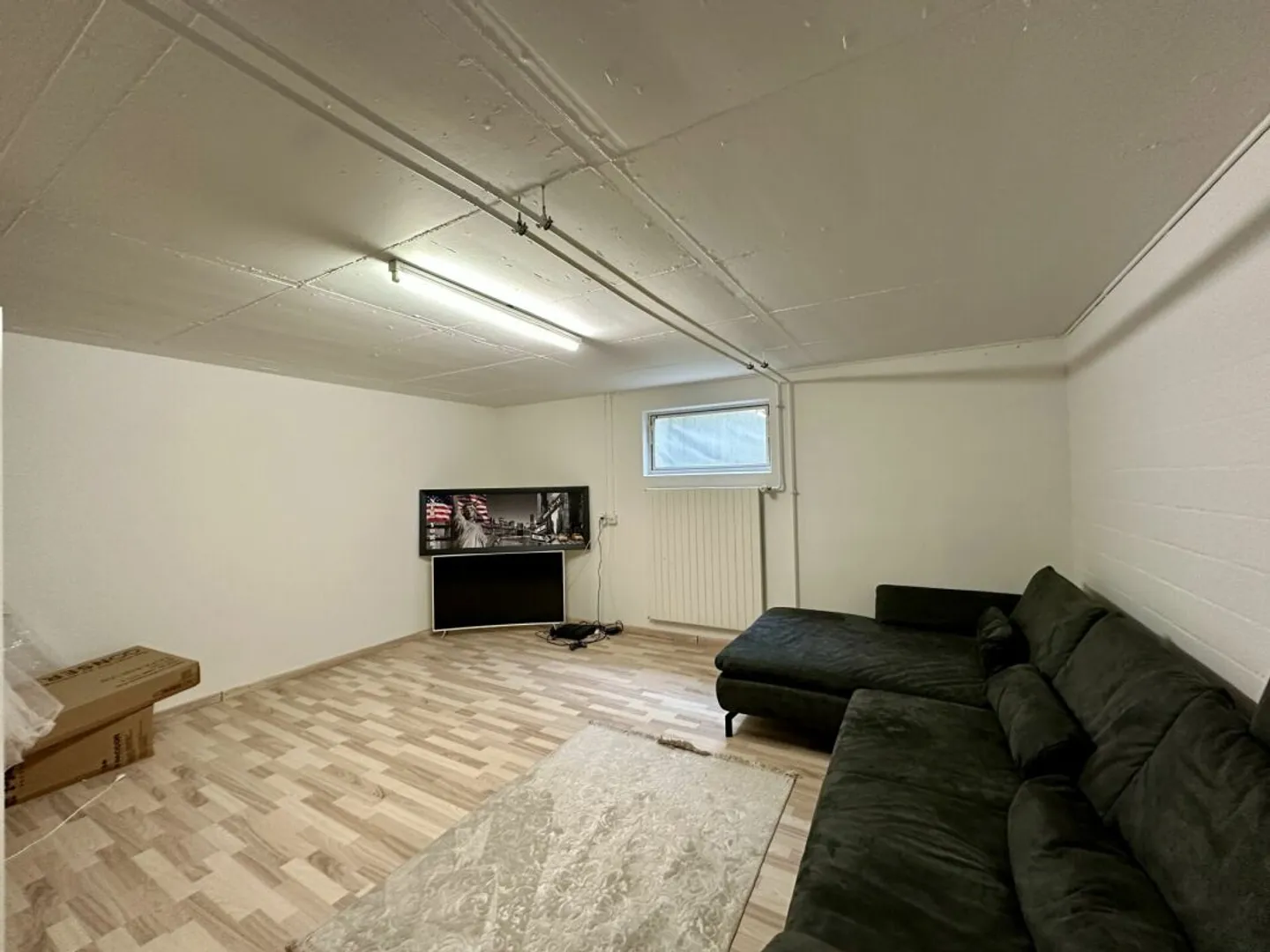 Dreamlike Corner House in Central Location - Your New Home Awaits You! - Photo 13 of 15