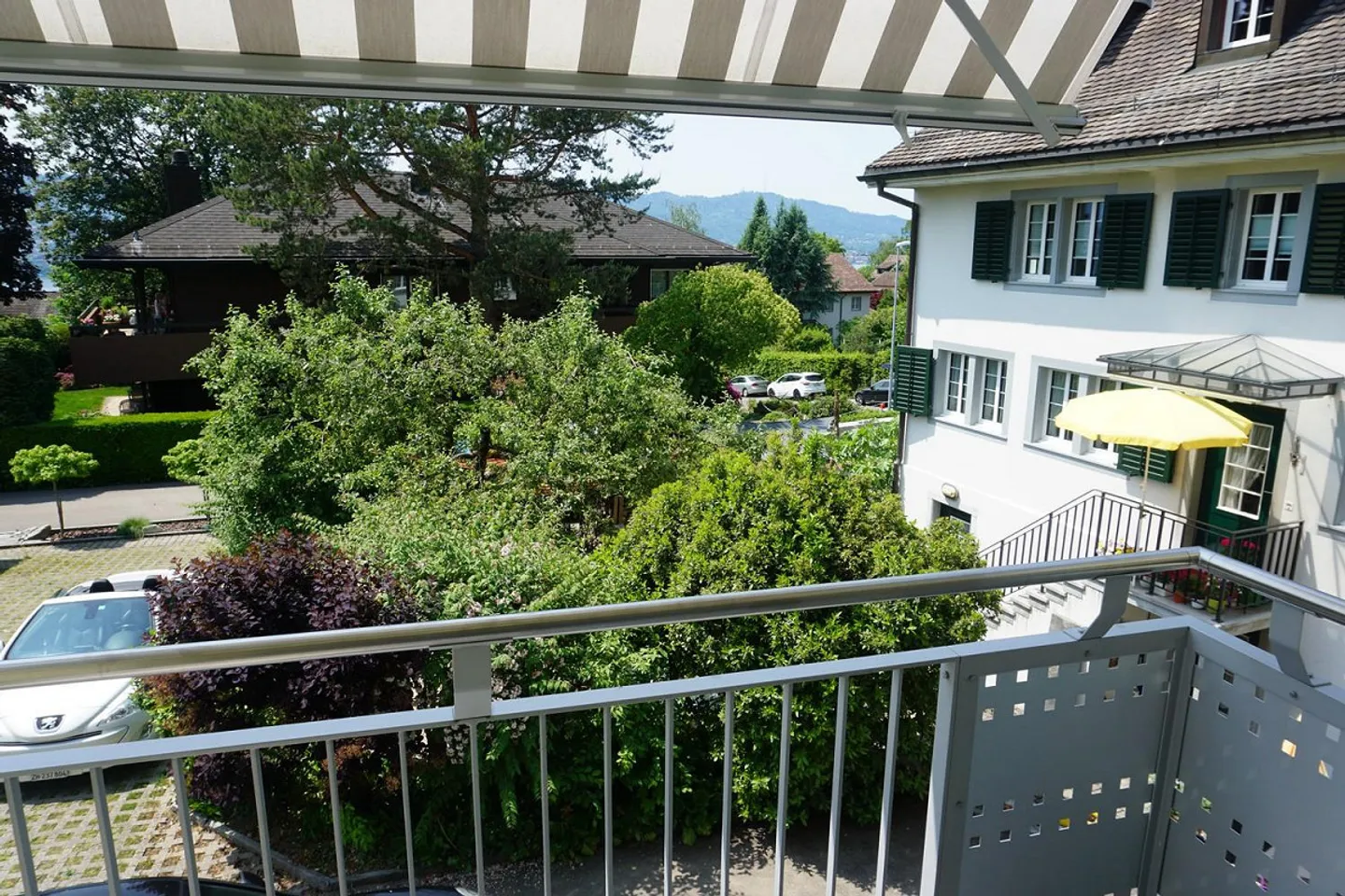 Appartamento giardino soleggiato con terrazza e balcone - Foto 8 di 13