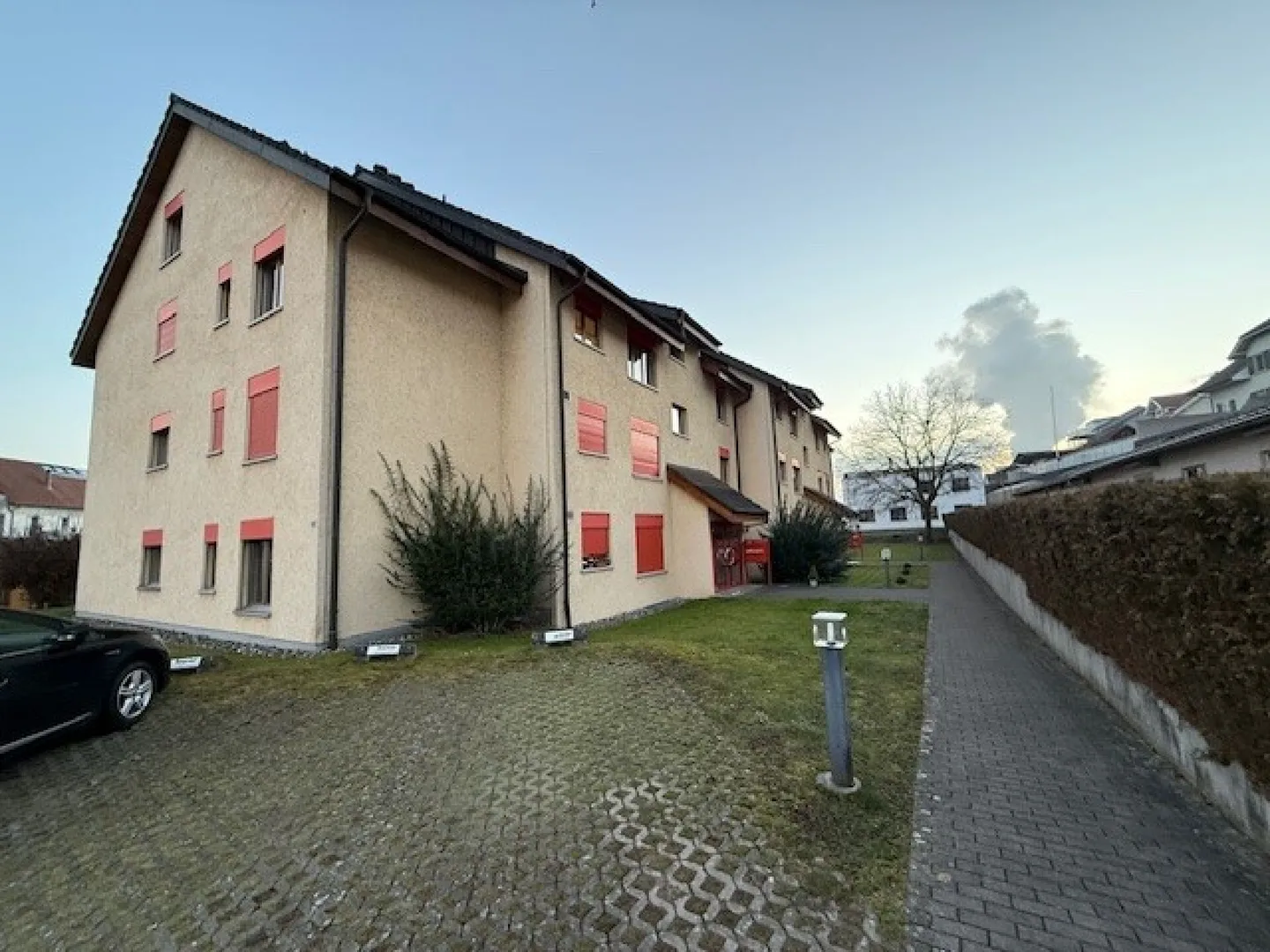 4.5-Zimmer-Wohnung - grosszügig, hell und naturnah - Foto 2 di 12