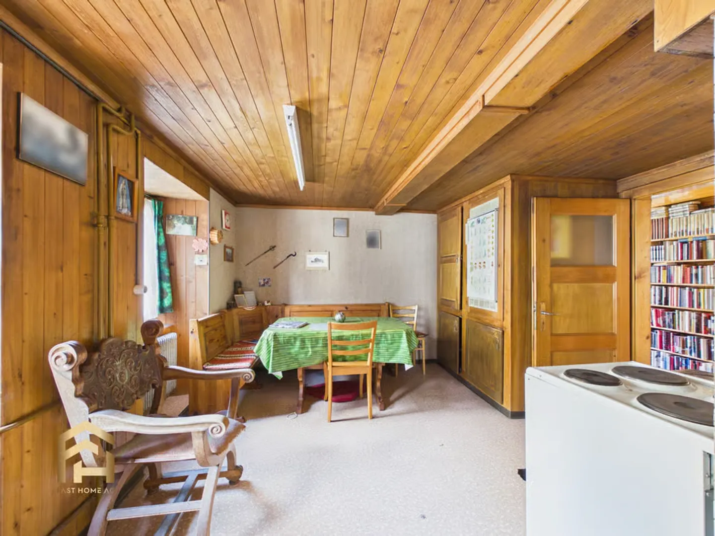 Appartamento in edificio storico da ristrutturare nel centro del villaggio di Saas-Fee, seconda casa - Foto 9 di 13