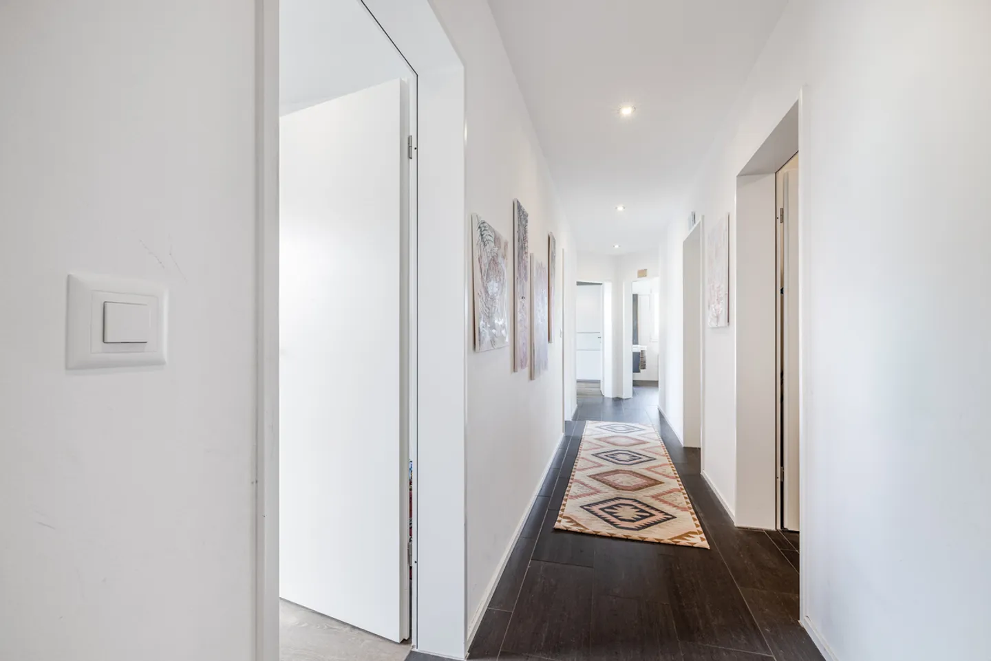 Appartamento elegante 5.5 locali - Foto 5 di 10