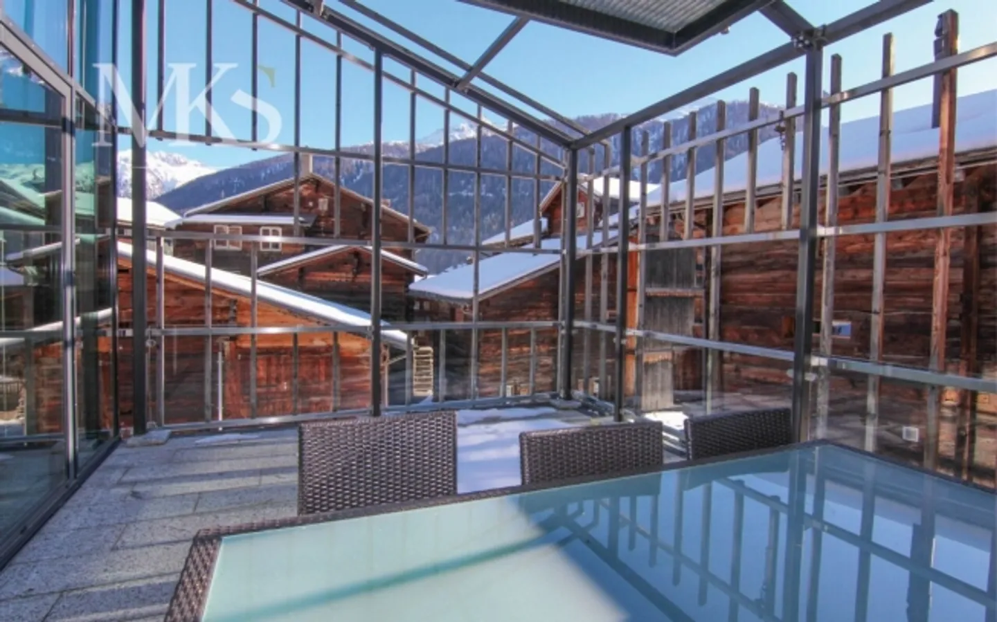 Exklusive Duplex-Luxuswohnung im umgebauten Stall im Herzen von Geschinen - Foto 10 von 20