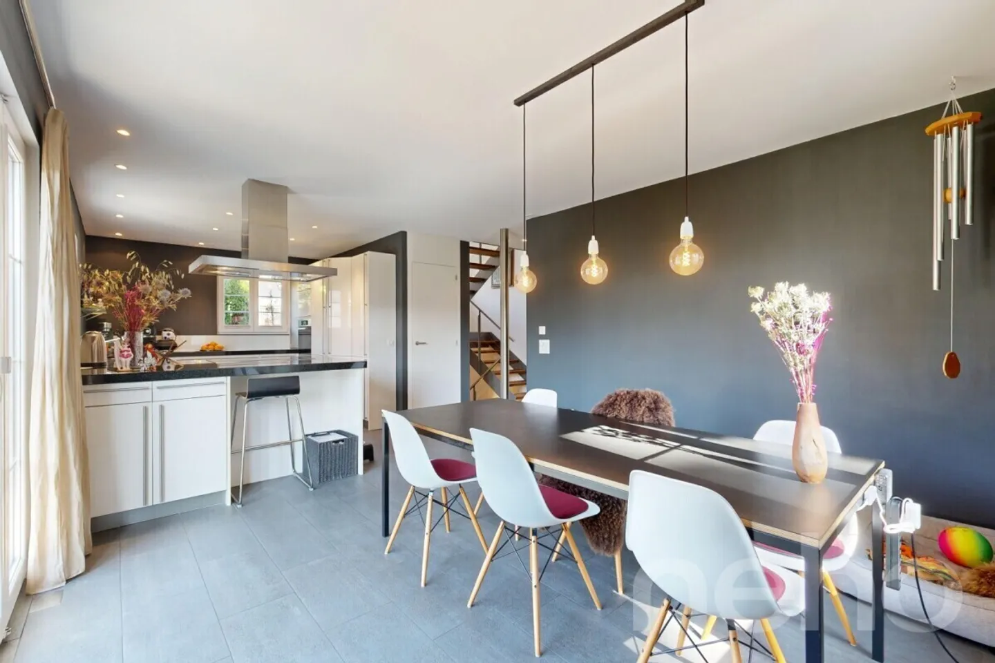 Detached 4.5-room house with commercial space in Langnau am Albis - Photo 7 of 12