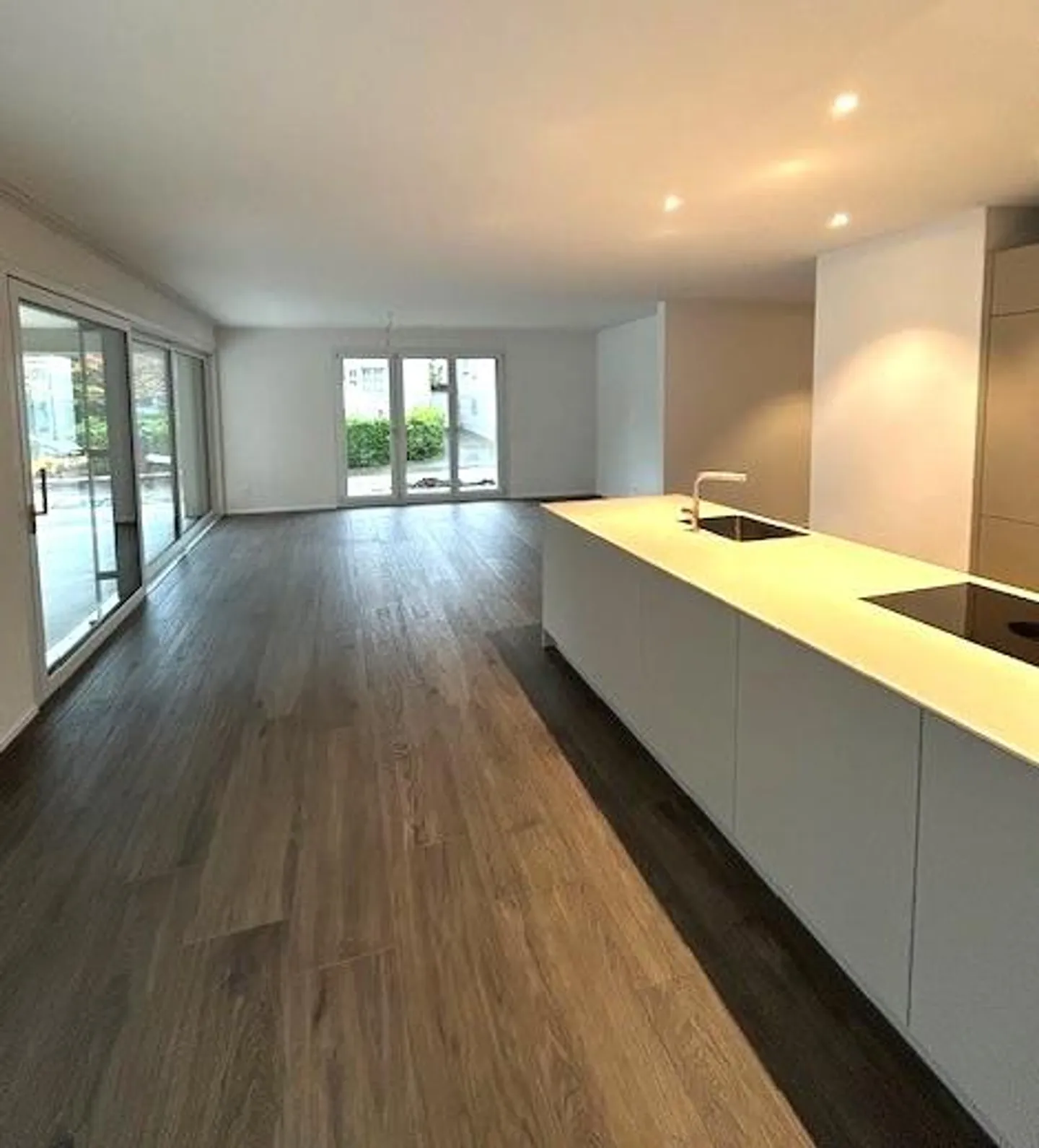 Elegant and spacious new apartment - Photo 1 of 8