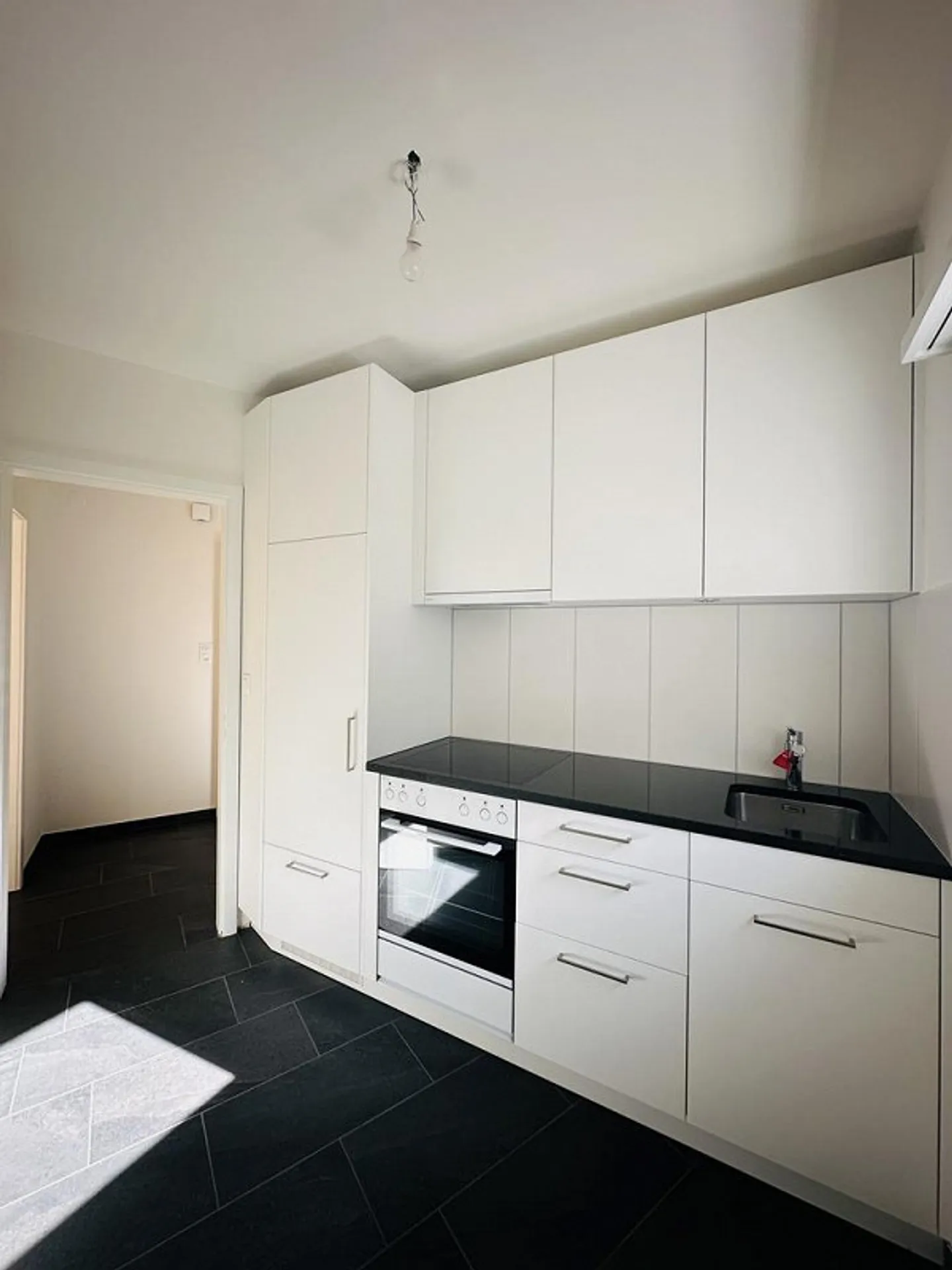 Schöne 1-Zimmerwohnung in ruhigem Innenhof - Foto 5 von 7