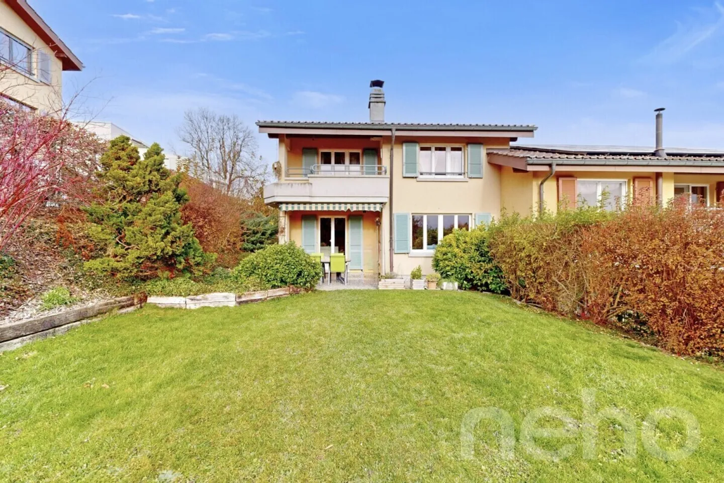 Doppelhaushälfte mit Garten in La Tour-de-Trême - Foto 1 von 12