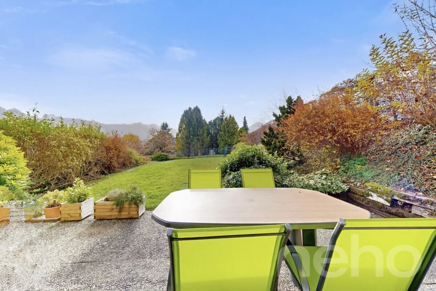 Doppelhaushälfte mit Garten in La Tour-de-Trême - Foto 3 von 12