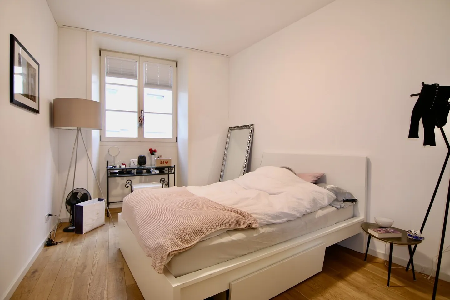 Wohnen über der Aare - Einzigartige Altstadtwohnung zu vermieten - Foto 8 di 12