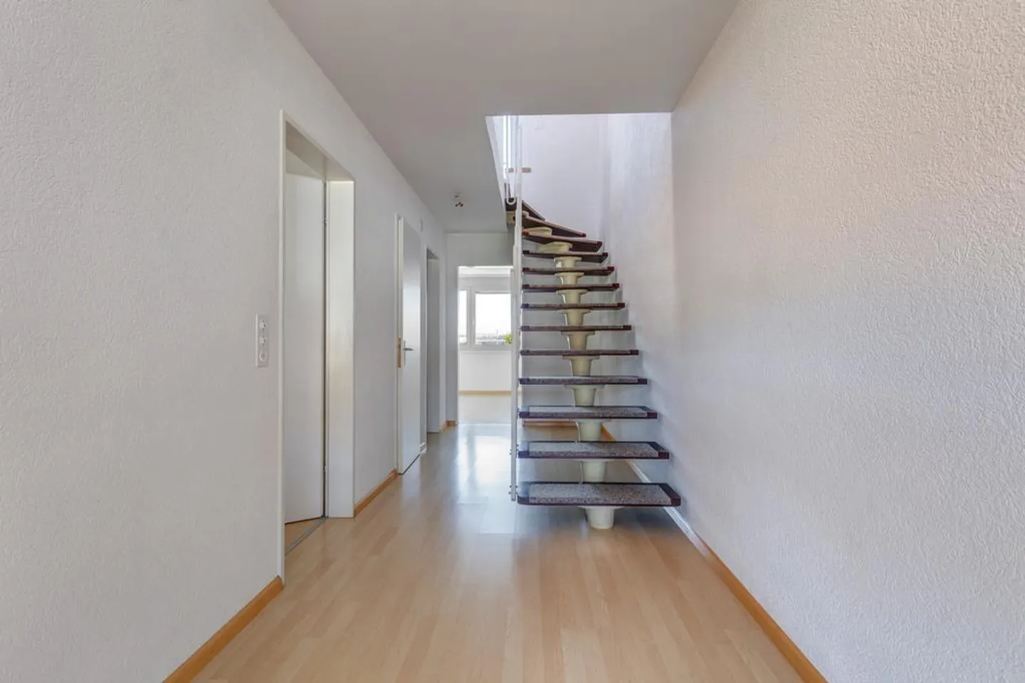Helle Maisonettewohnung - Foto 2 von 5