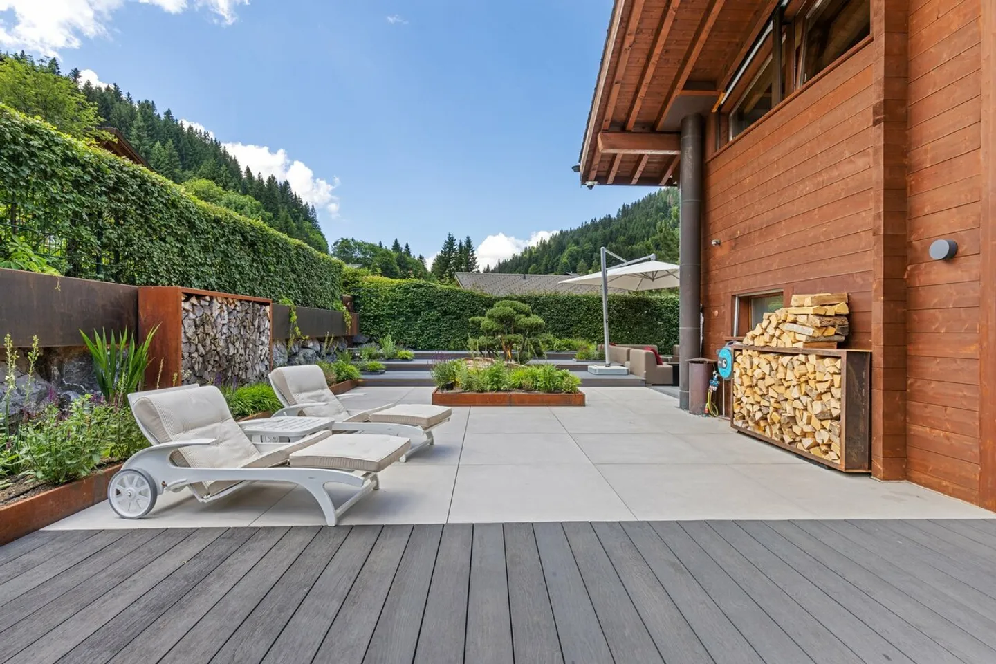 Extraordinary Residence in the Portes du Soleil - Alpine Elegance - Photo 14 of 17