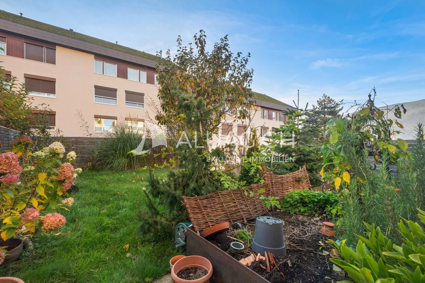 Vivere Praticamente e Modernamente Vicino al Lago - Foto 16 di 17