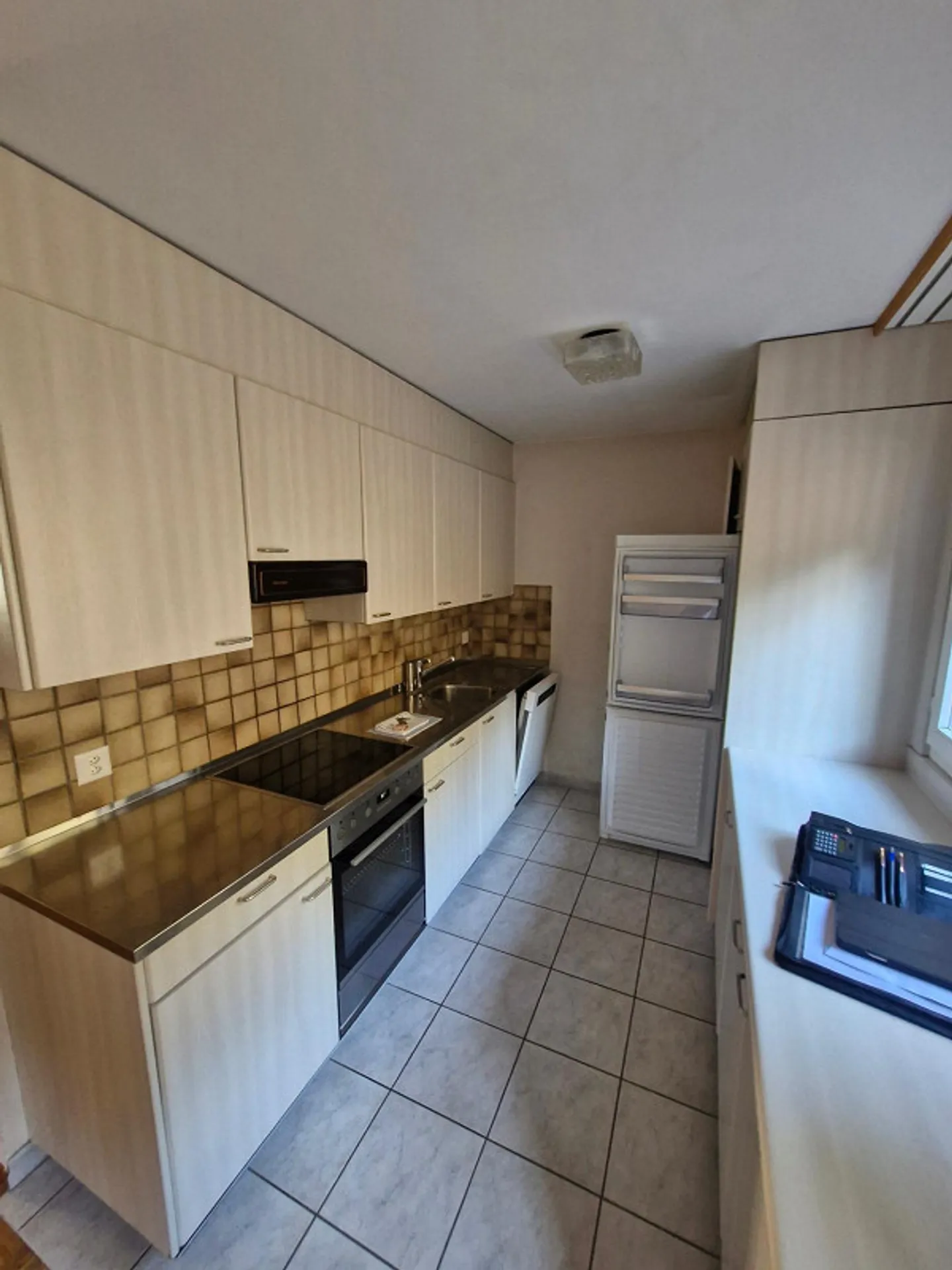 Appartement spacieux de 4,5 pièces avec grand balcon à Herisau - Photo 4 sur 6