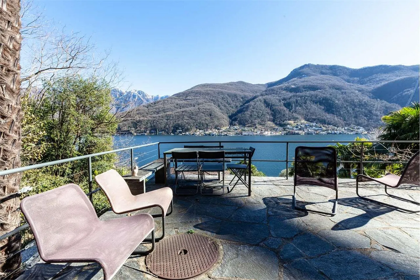 Vico Morcote - 2.5 locali ristrutturato con terrazza panoramica e giar - Foto 2 di 6