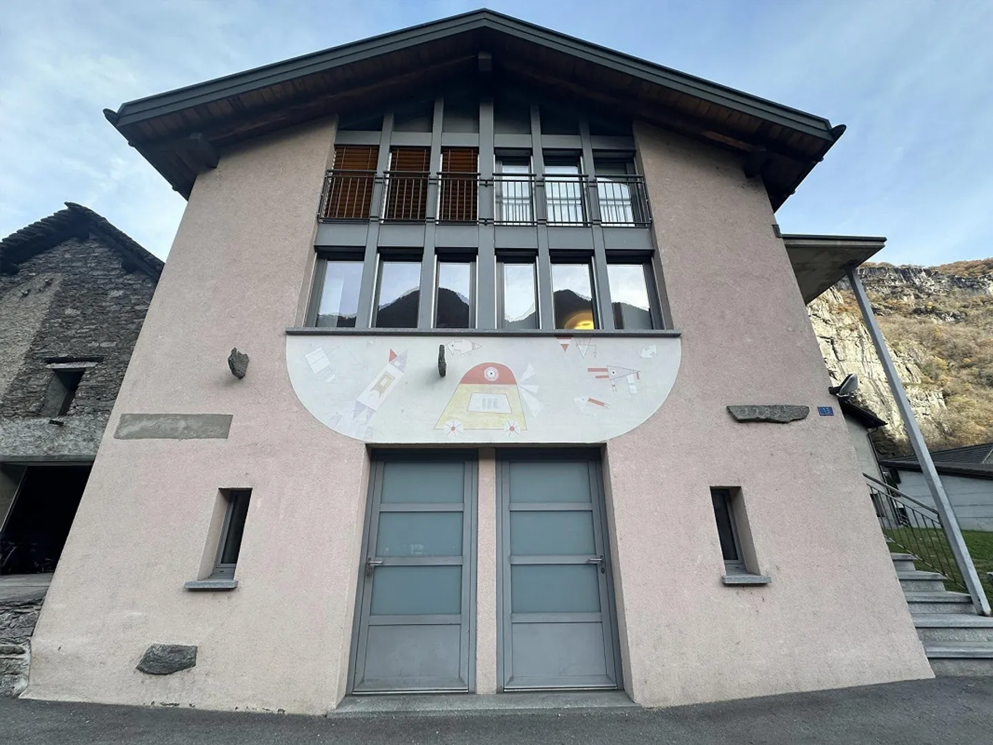 ZU VERMIETEN: CHARMIER HAUS MIT GARTENANTEIL - Foto 2 von 13