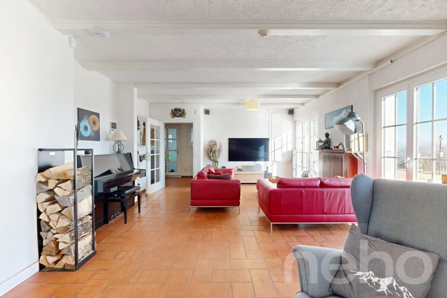 Grande propriété avec vue panoramique et cadre naturel exceptionnel - Photo 3 sur 12