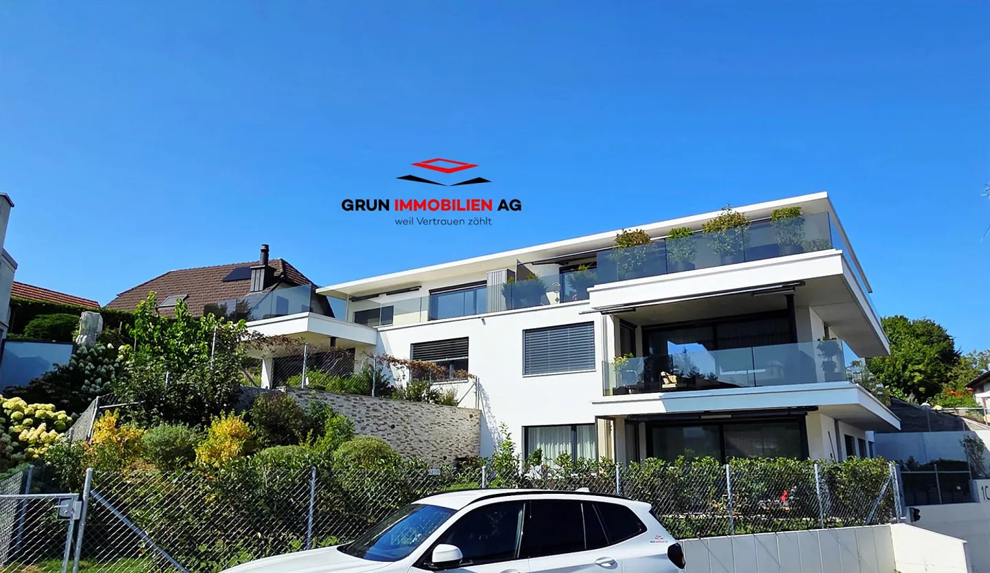 Aussergewöhnlich edle und neuwertige ATTIKA-Wohnung mit Alpensicht - Foto 1 von 19