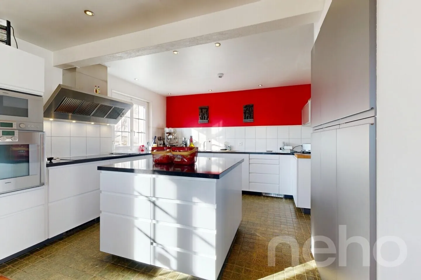 Grande propriété avec vue panoramique et cadre naturel exceptionnel - Photo 8 sur 12