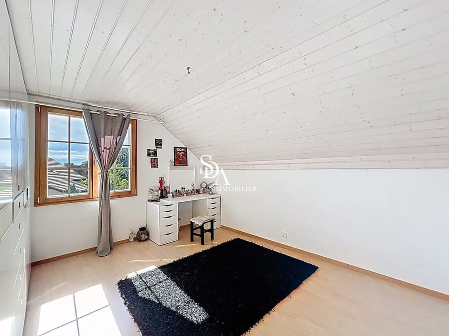 Very pleasant and spacious individual villa - Photo 11 of 13