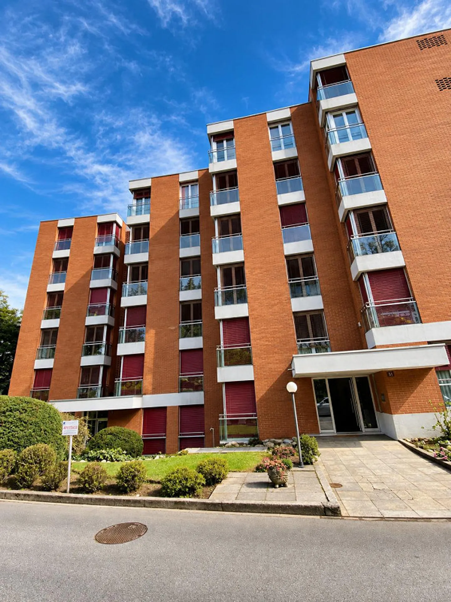 Appartement lumineux avec vue à Lugano - Disponible immédiatement - Photo 1 sur 8