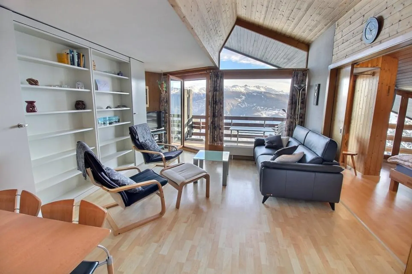 Apartment for weekly rental in the chairlift sector - Photo 2 of 12