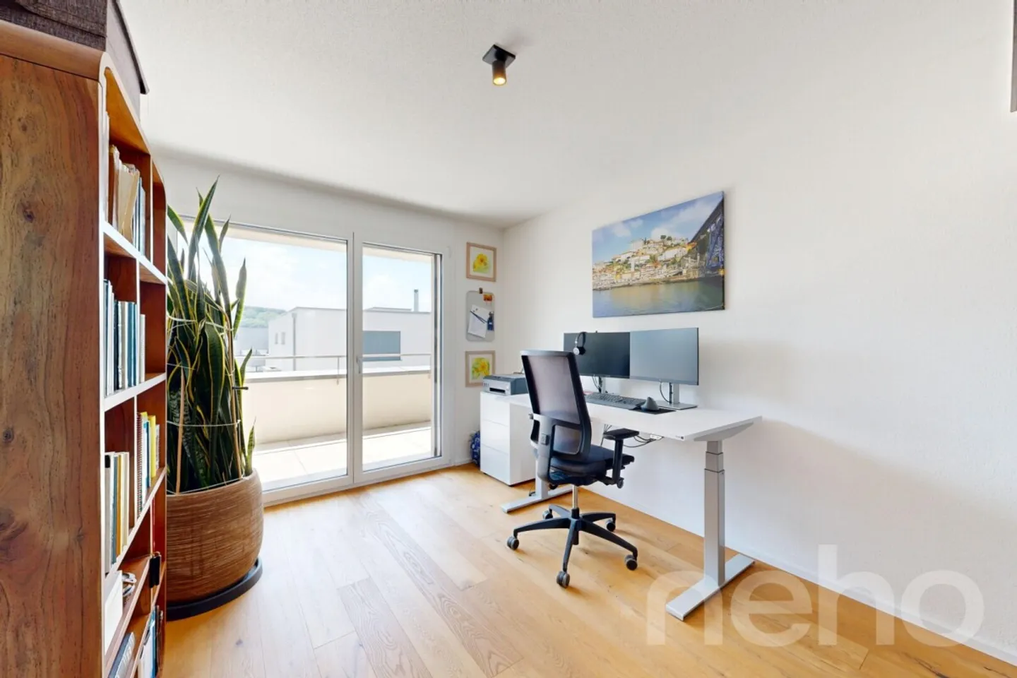 Exceptional penthouse with panoramic terrace between Fribourg and Bern - Photo 7 of 12