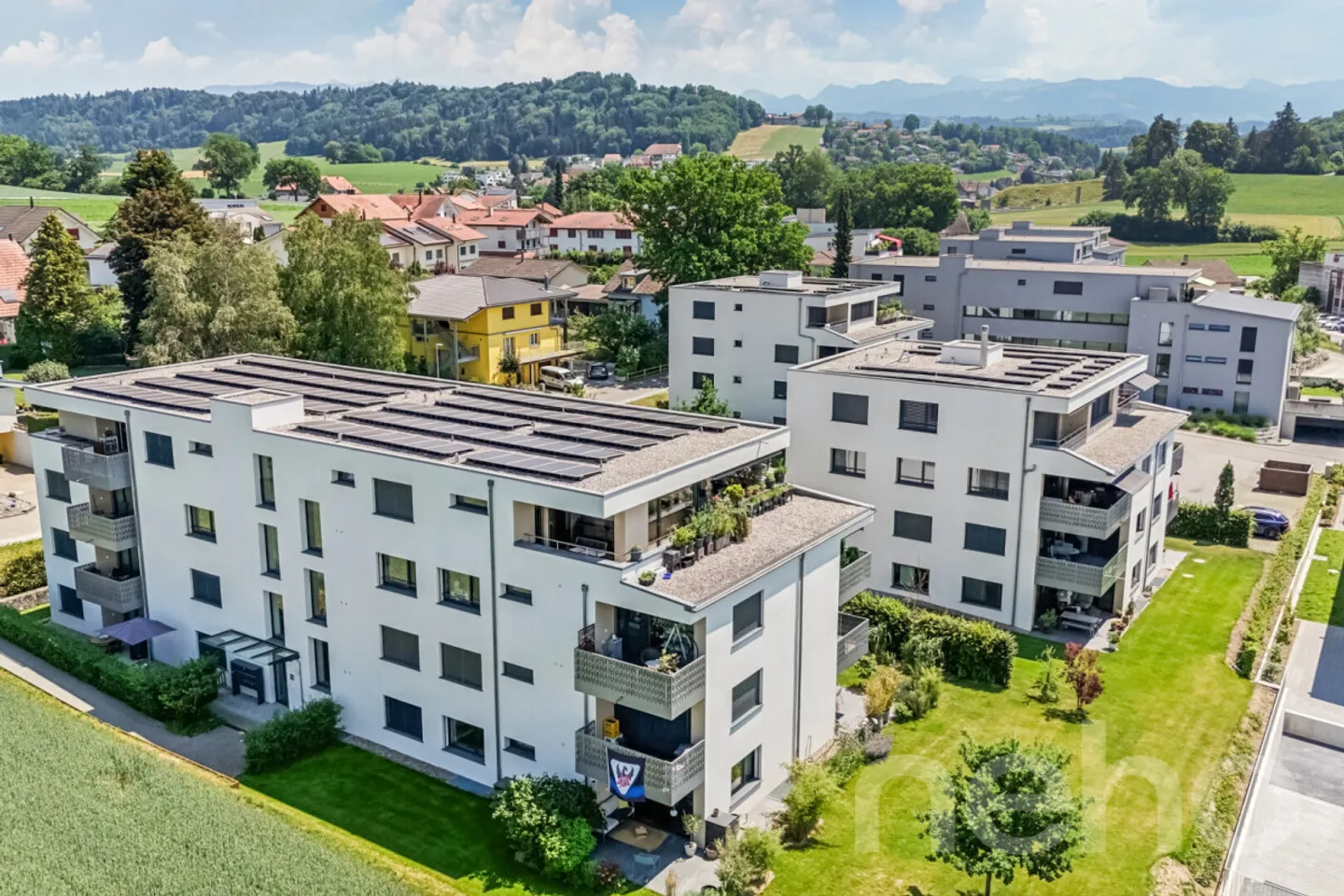 Exceptional penthouse with panoramic terrace between Fribourg and Bern - Photo 9 of 12