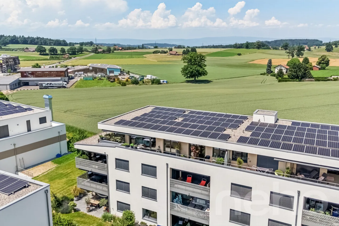 Exceptional penthouse with panoramic terrace between Fribourg and Bern - Photo 11 of 12