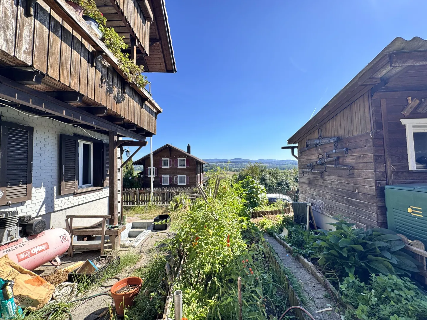 Proprietà di investimento completamente affittata ad Aristau - 3 unità abitative, vista panoramica, rendimento netto del 3,34% - Foto 5 di 14