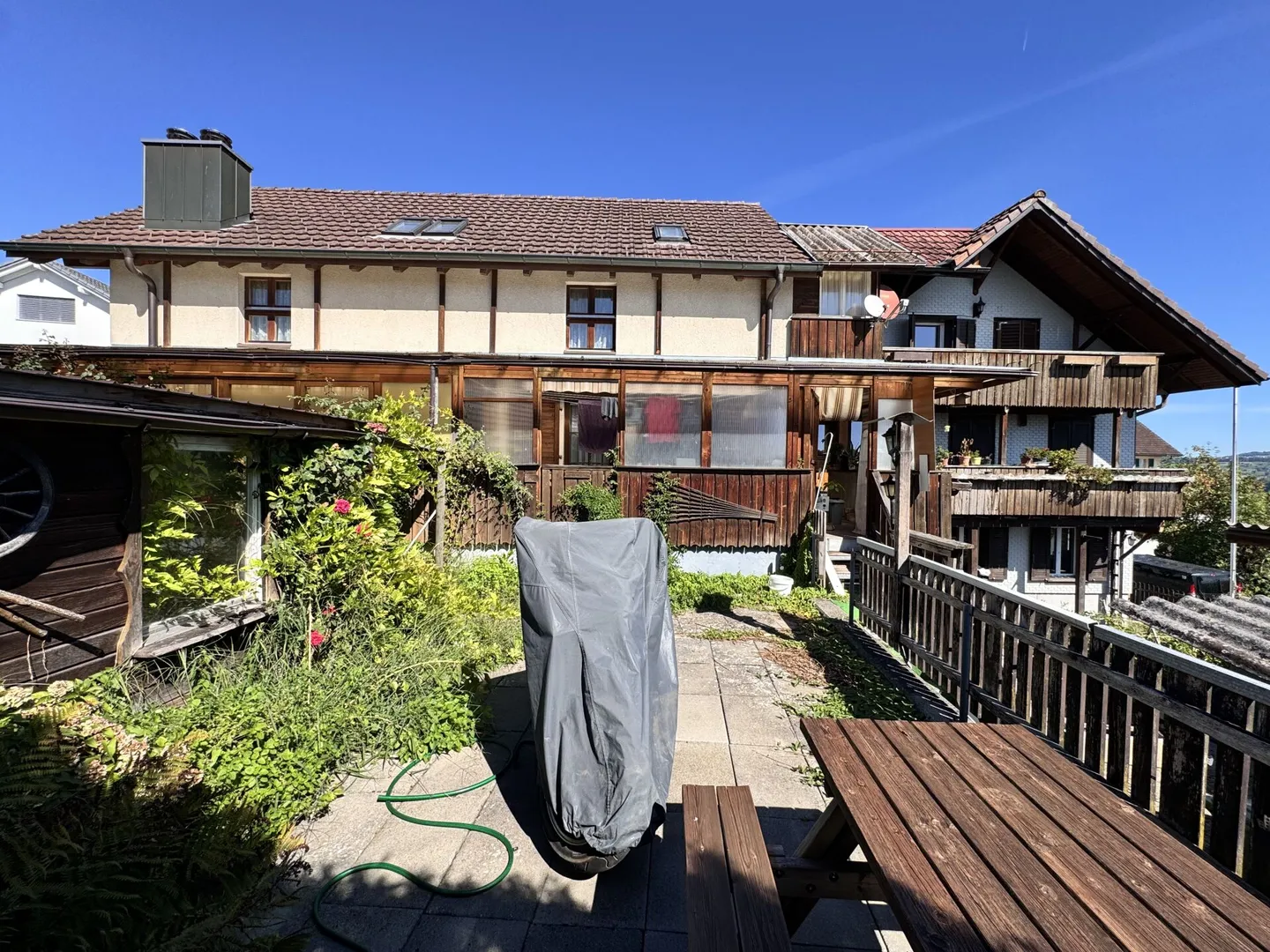 Proprietà di investimento completamente affittata ad Aristau - 3 unità abitative, vista panoramica, rendimento netto del 3,34% - Foto 6 di 14