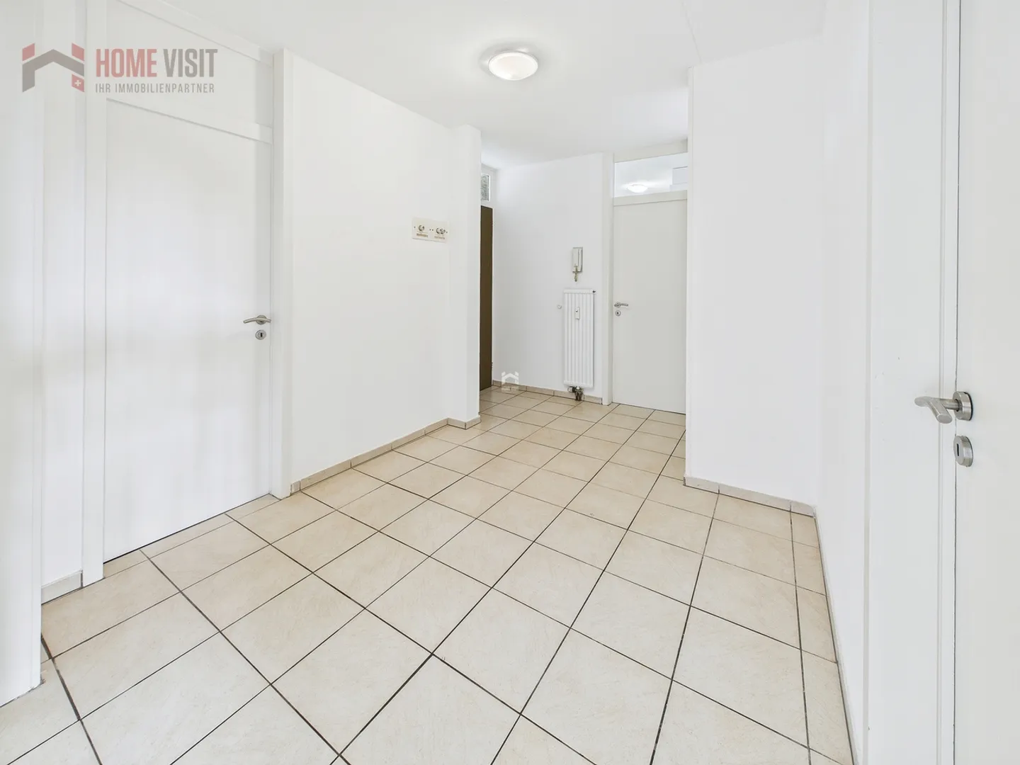 Modernes 4-Zimmer-Apartment mit Balkon - Foto 4 von 8