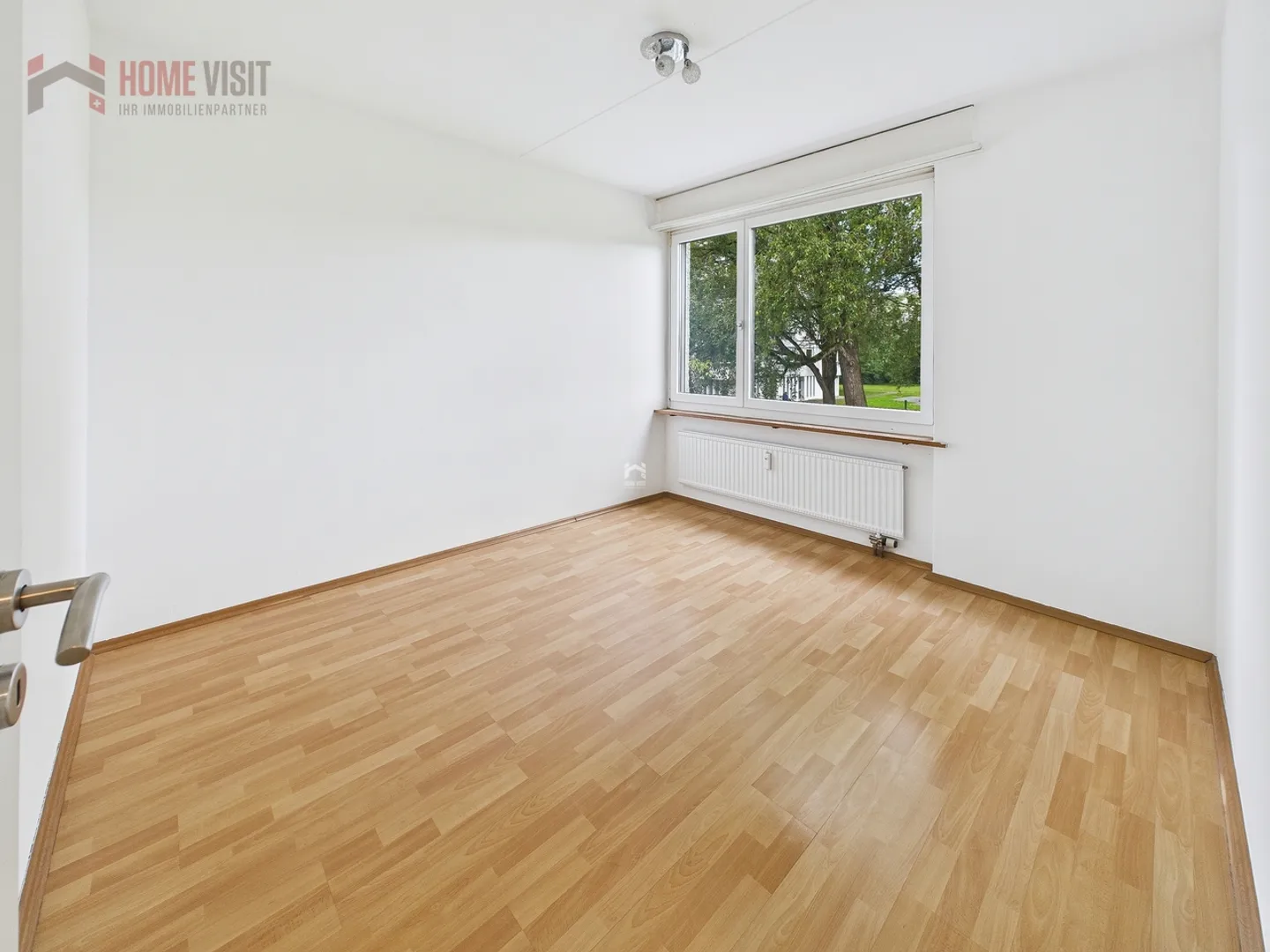 Modernes 4-Zimmer-Apartment mit Balkon - Foto 6 von 8