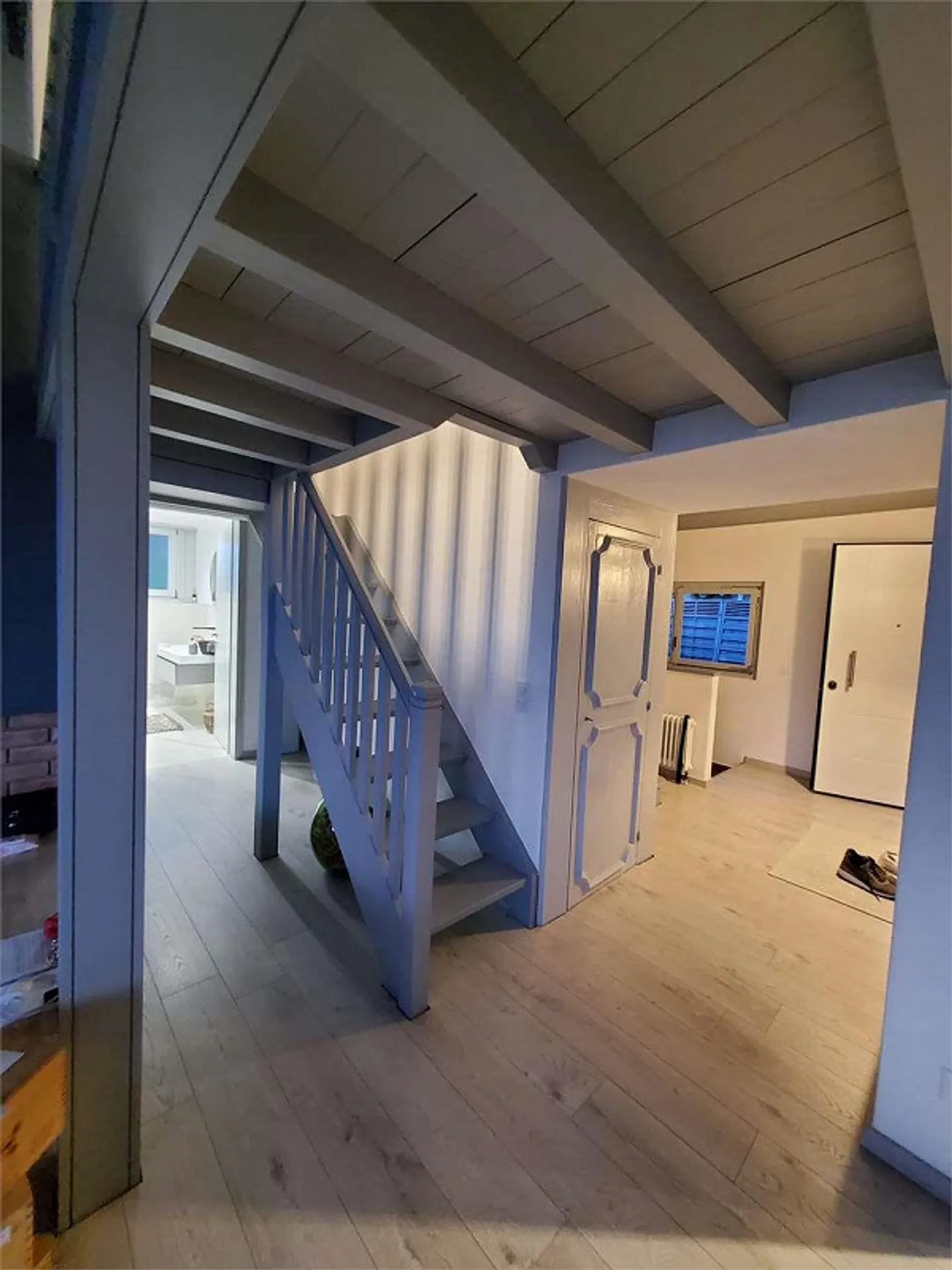 Elegantes Haus mit Panoramablick - Foto 4 von 13