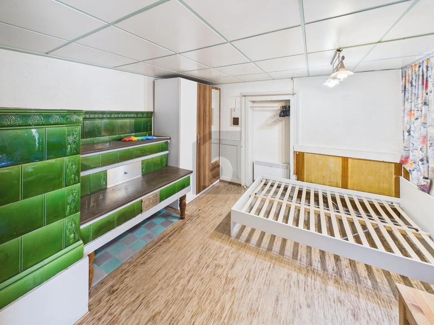 Tranquillo con fienile e grande giardino - Foto 5 di 6