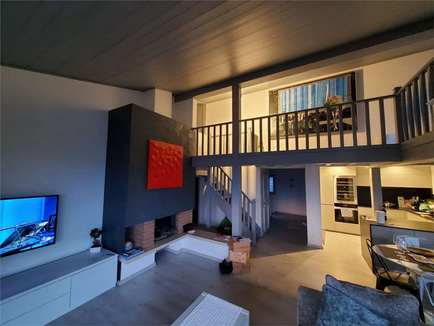 Elegantes Haus mit Panoramablick - Foto 8 von 13