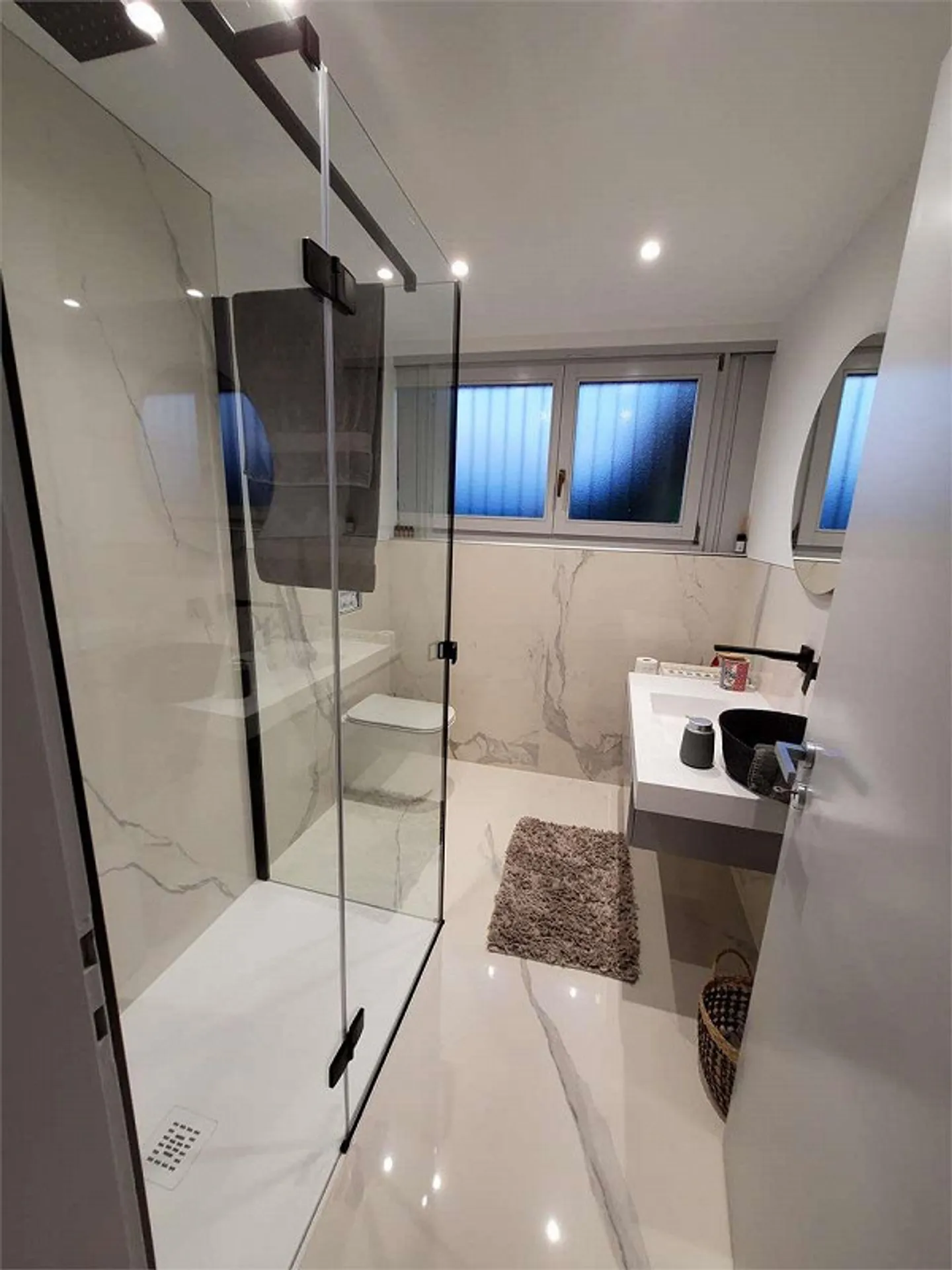 Elegantes Haus mit Panoramablick - Foto 9 von 13