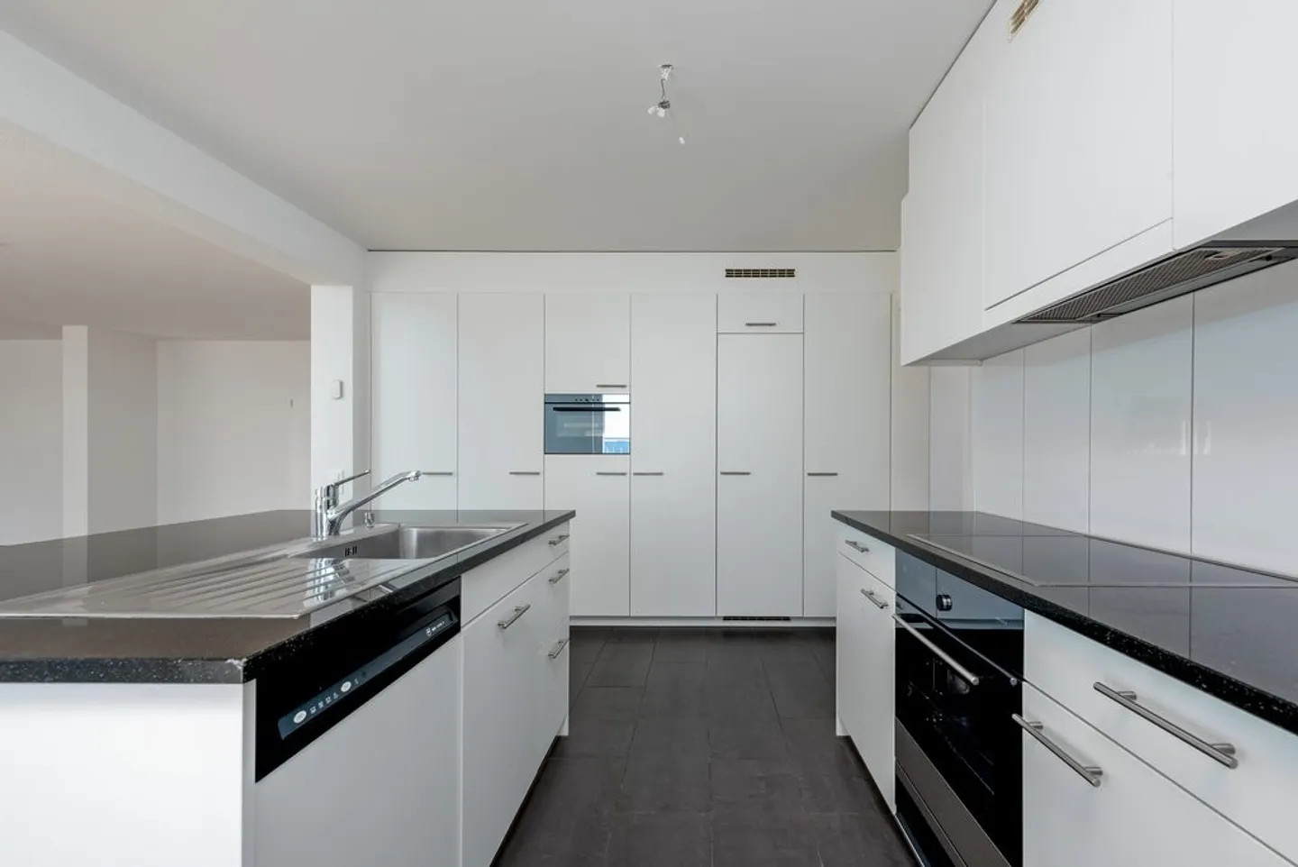 Espace de vie au Zürichberg - 8044 Zürich - Photo 4 sur 12