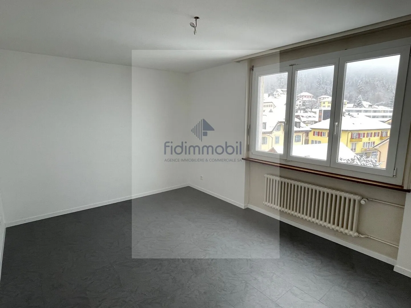 Apartment with 4 rooms in Fontainemelon - Photo 3 of 7