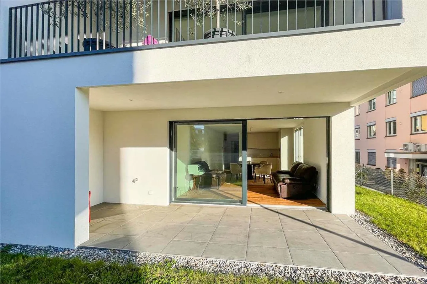 Appartamento elegante con giardino a Massagno - Foto 3 di 9