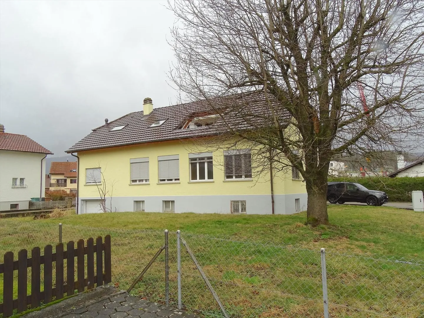 ARI-212 - Maison d'habitation/locaux commerciaux - modulable - Photo 2 sur 13