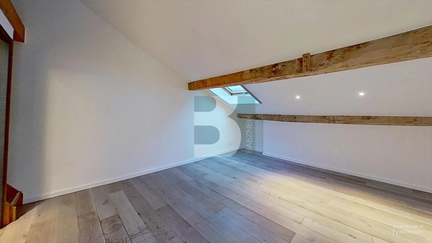6-room apartment - Photo 4 of 12