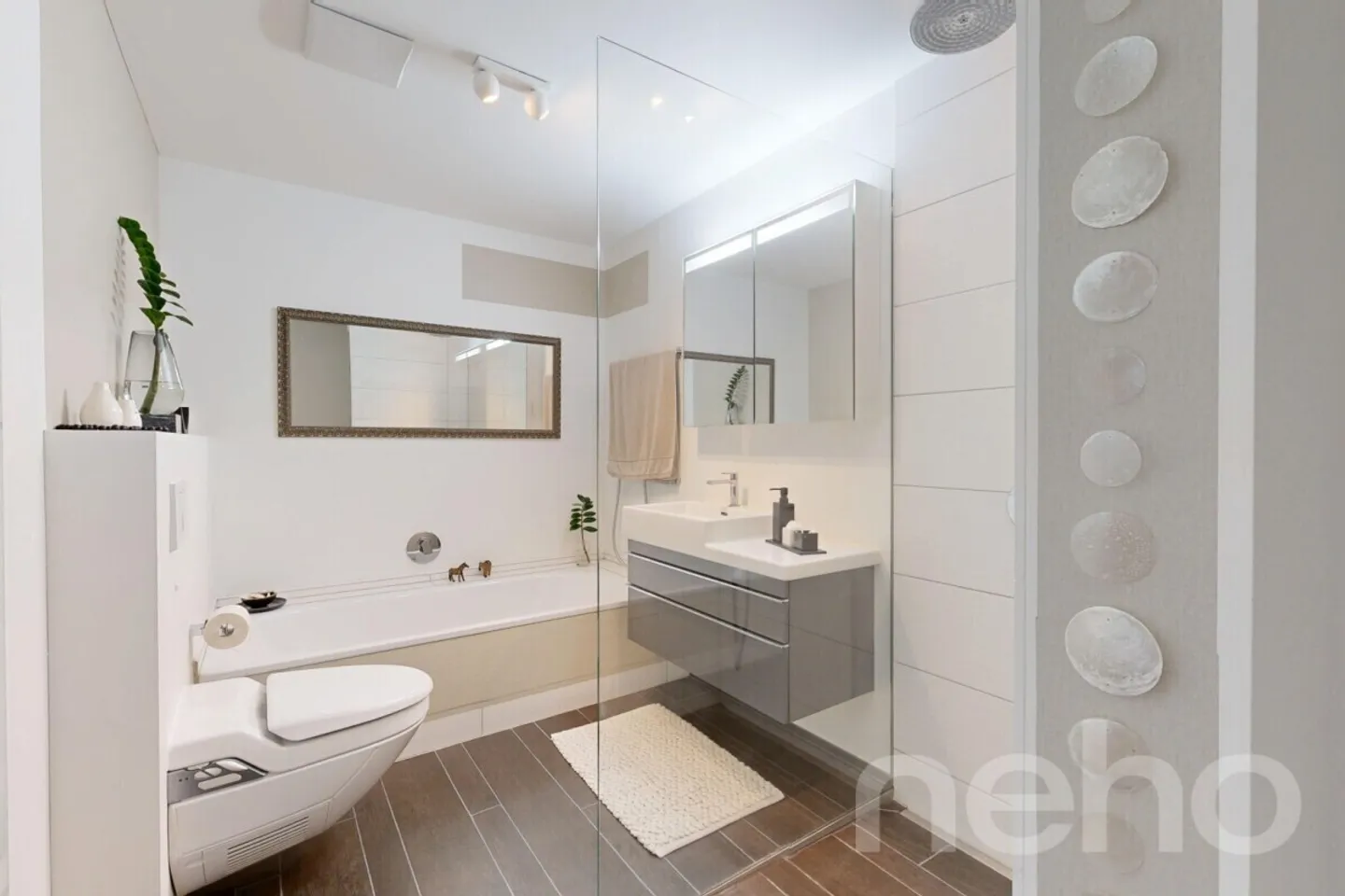 Moderne und grosszügige 4.5-Zimmerwohnung mit Schwedenofen - Foto 8 von 12